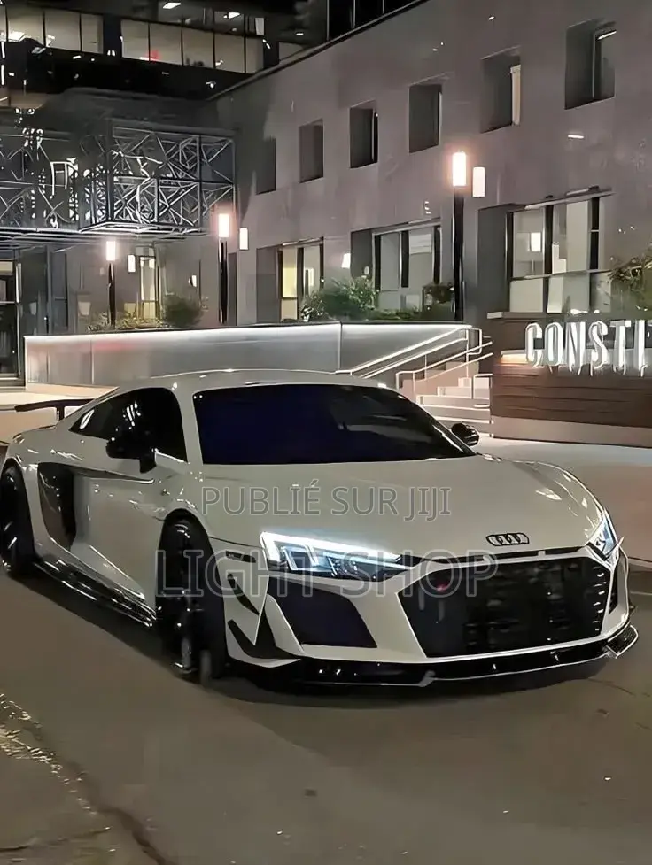 Nouveau Audi 4000 2024 Blanc