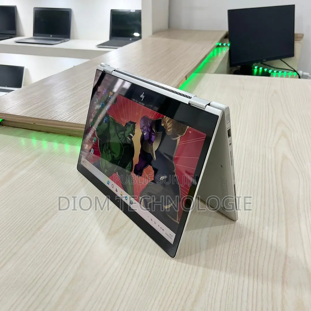Ordinateur portable HP EliteBook 1030 8GB Intel Core i5 SSD 512GB