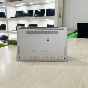 Ordinateur portable HP EliteBook 1030 8GB Intel Core i5 SSD 512GB