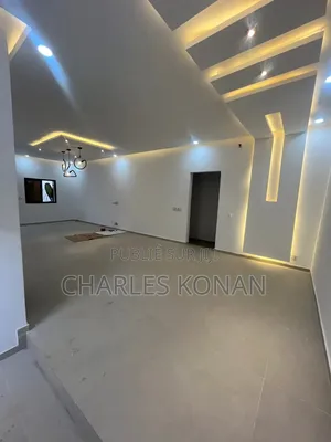 4chbre Duplex dans Bingerville à Vendre