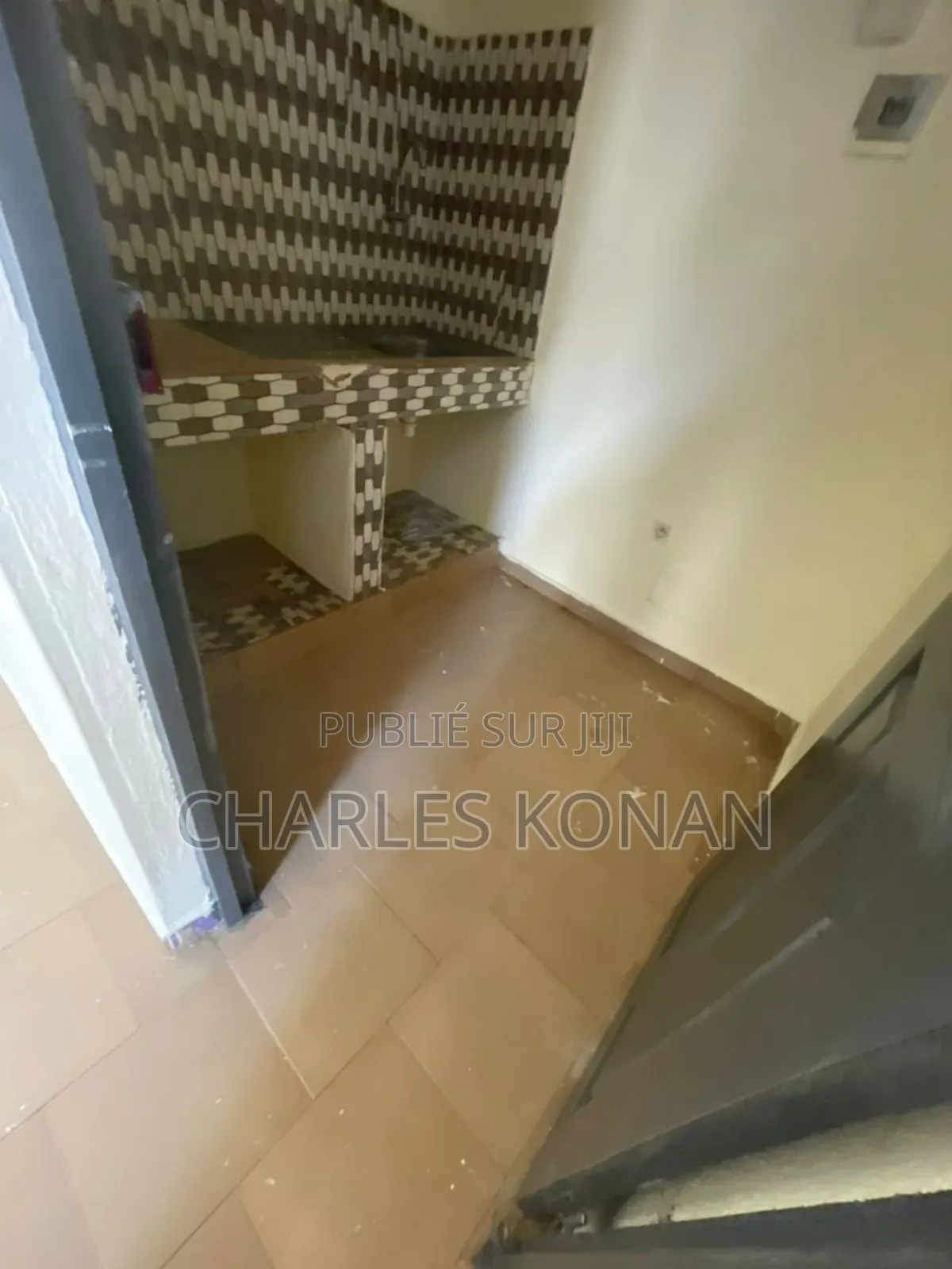 4chbre Duplex dans Bingerville à Vendre