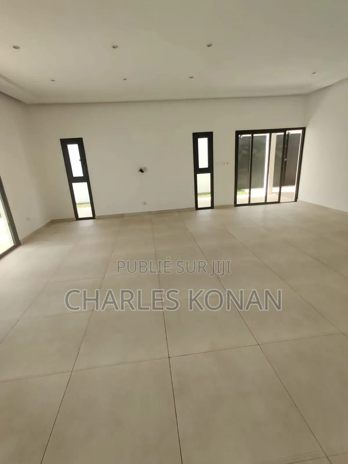 4chbre Duplex dans Bingerville à Vendre