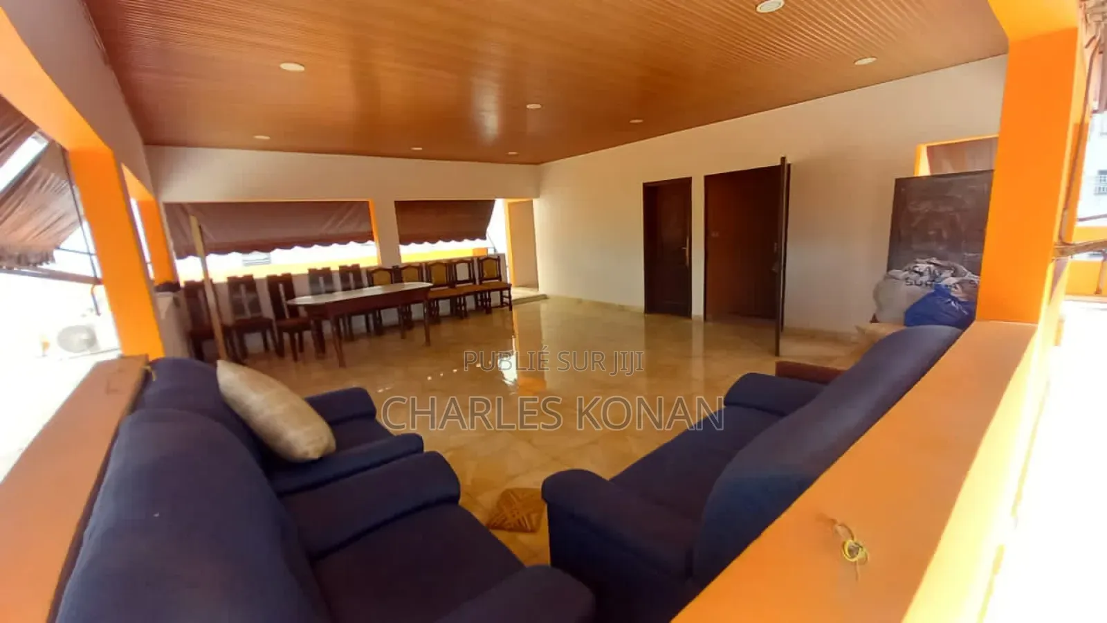 Meublé 6chbre Manoir dans Bingerville à Vendre