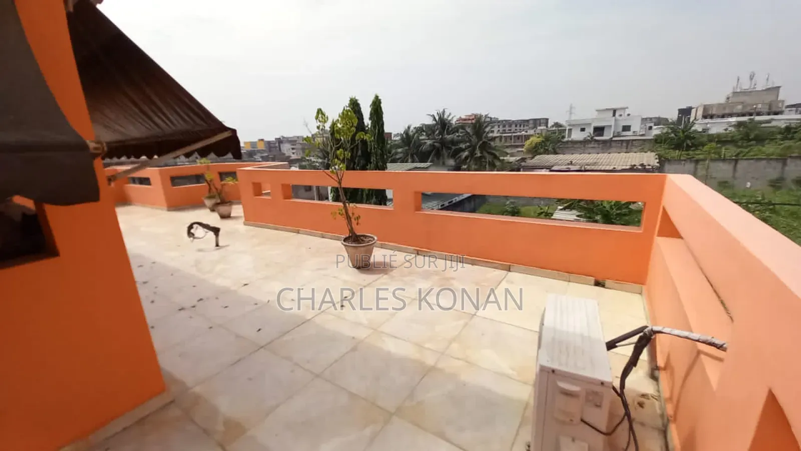 Meublé 6chbre Manoir dans Bingerville à Vendre