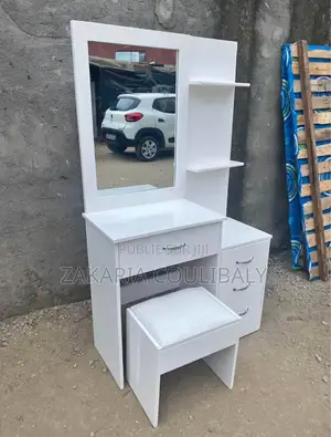 Coiffeuse en Bois