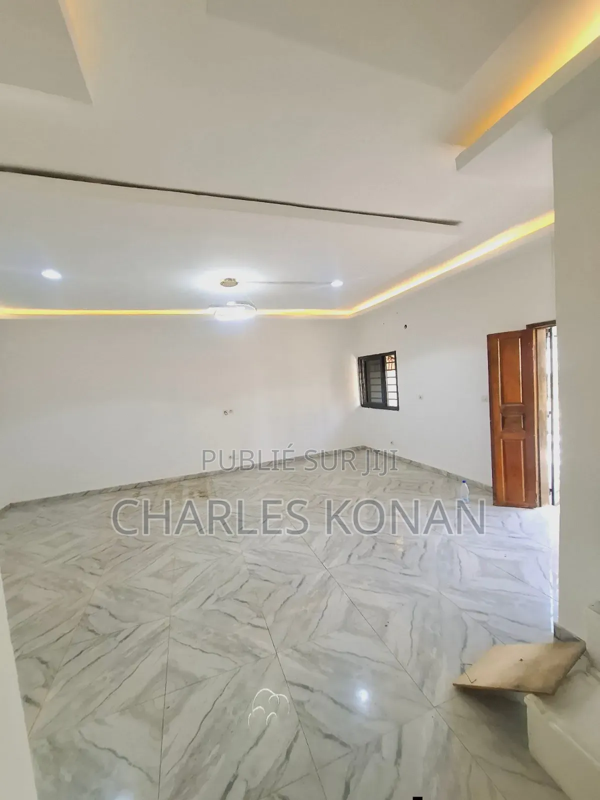 3chbre Duplex dans Bingerville à Vendre