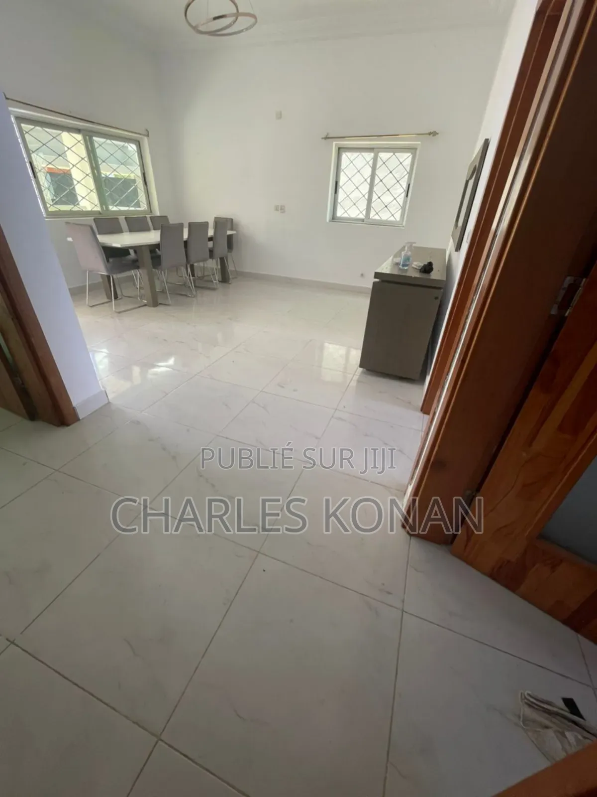 5chbre Duplex dans Bingerville à Vendre