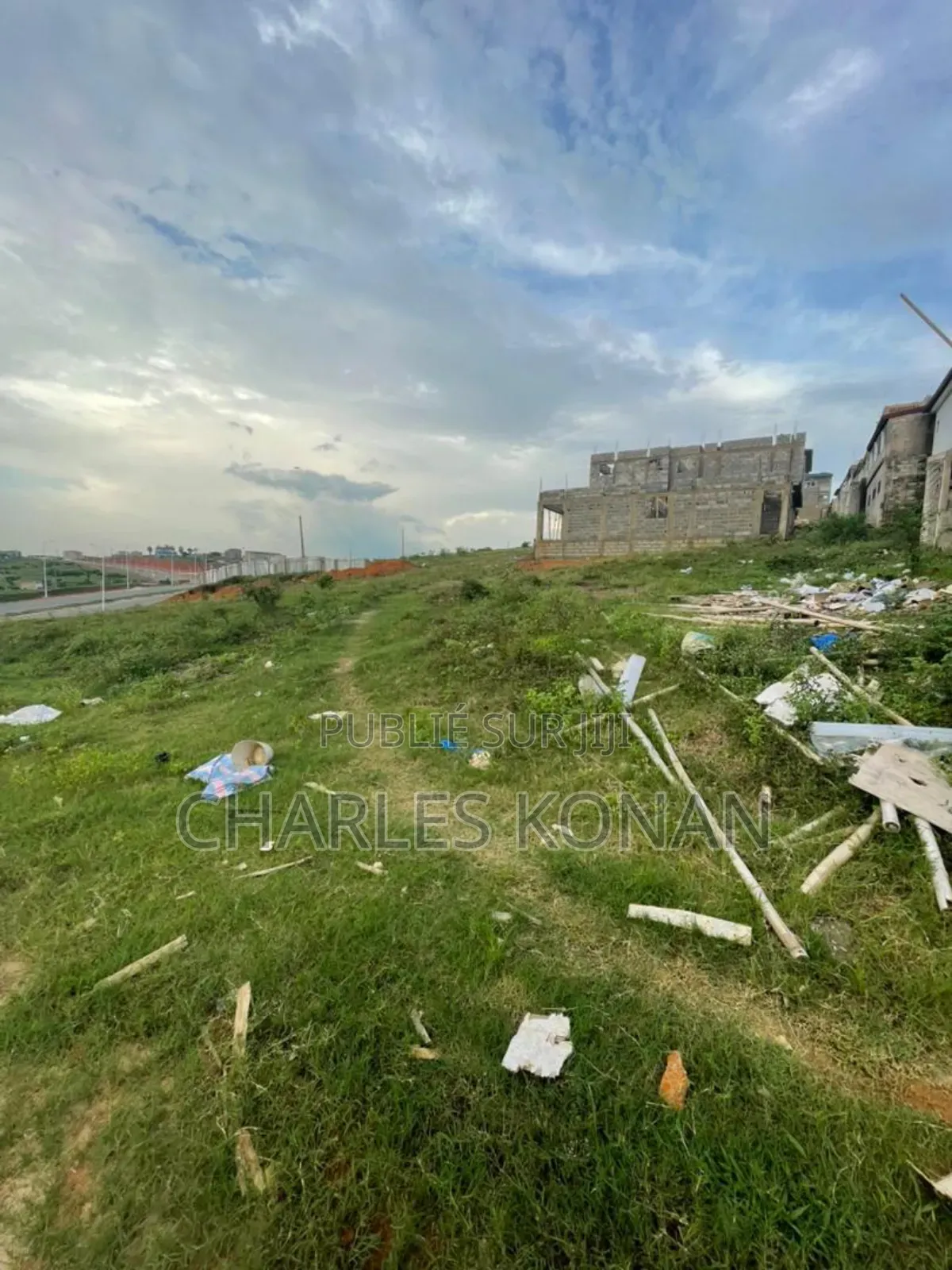 Terrain 600m2