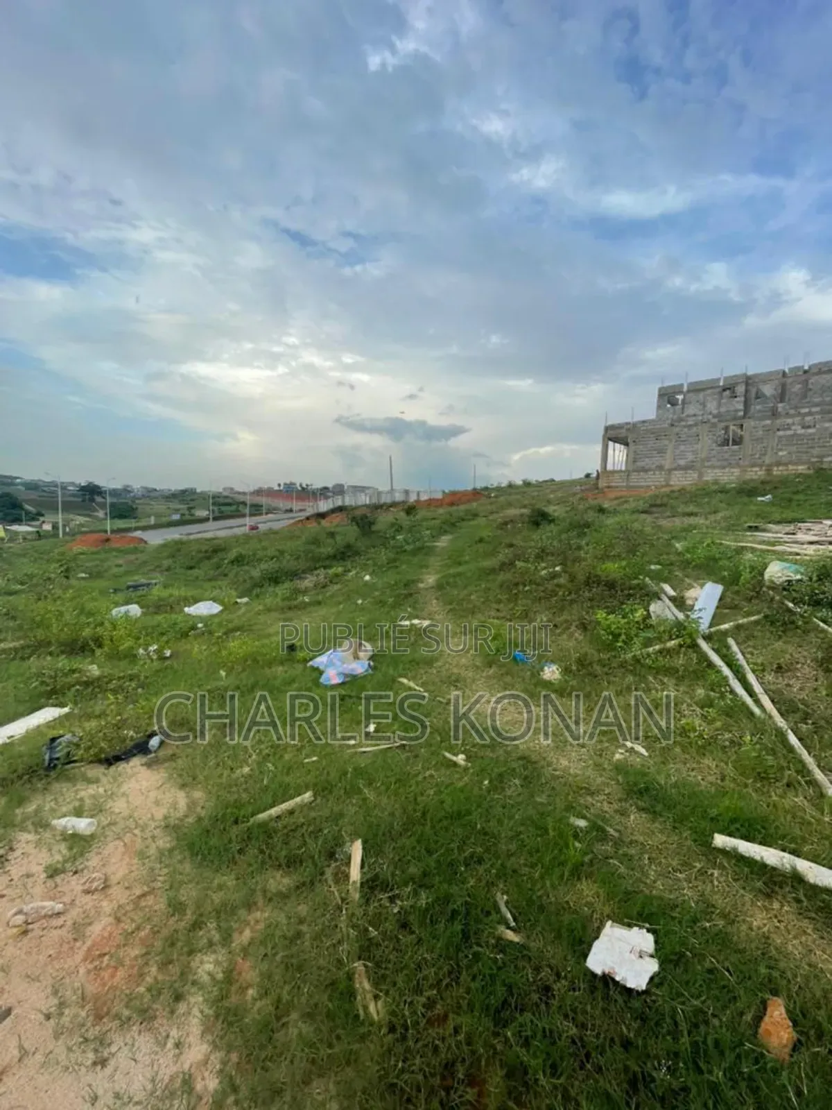 Terrain 600m2