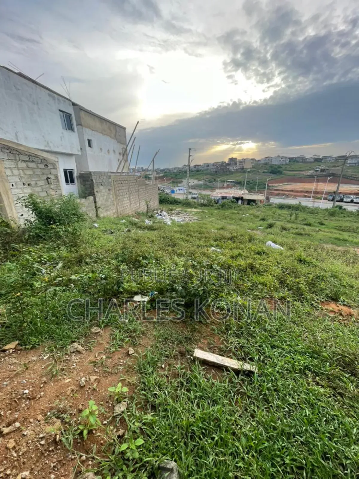 Terrain 600m2