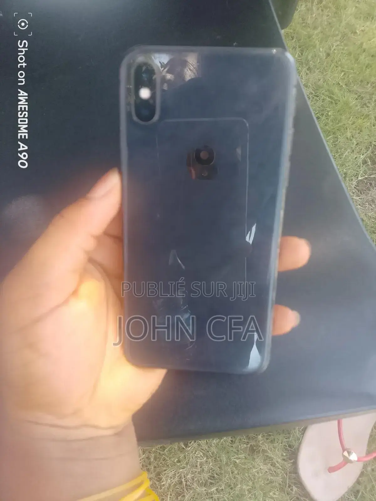Apple iPhone X 64 GB Noir