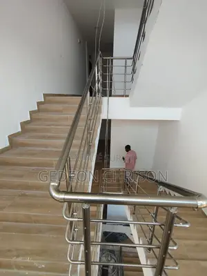 3chbre Appartement dans Cocody à Louer
