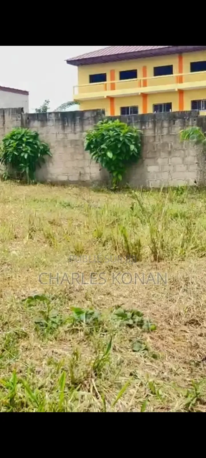 Terrain 437m2