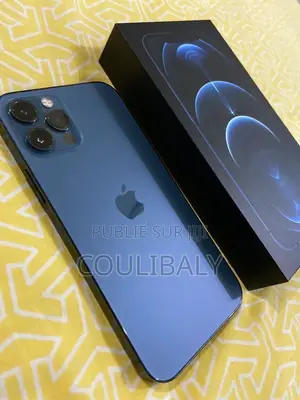 Nouveau Apple iPhone 12 Pro Max 128 GB Noir