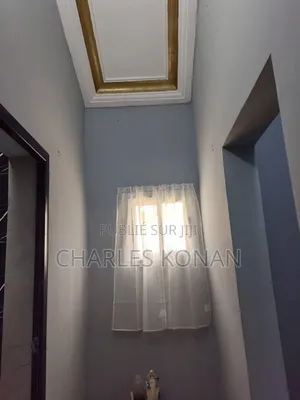 6chbre Duplex dans Cocody à Vendre