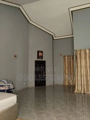 6chbre Duplex dans Cocody à Vendre