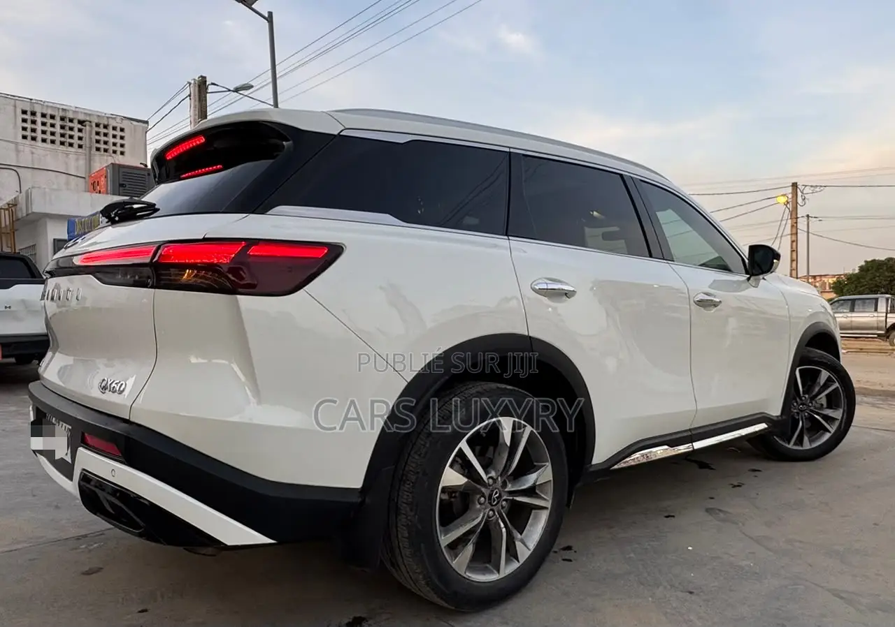 Infiniti QX60 LUXE AWD 2024 Blanc