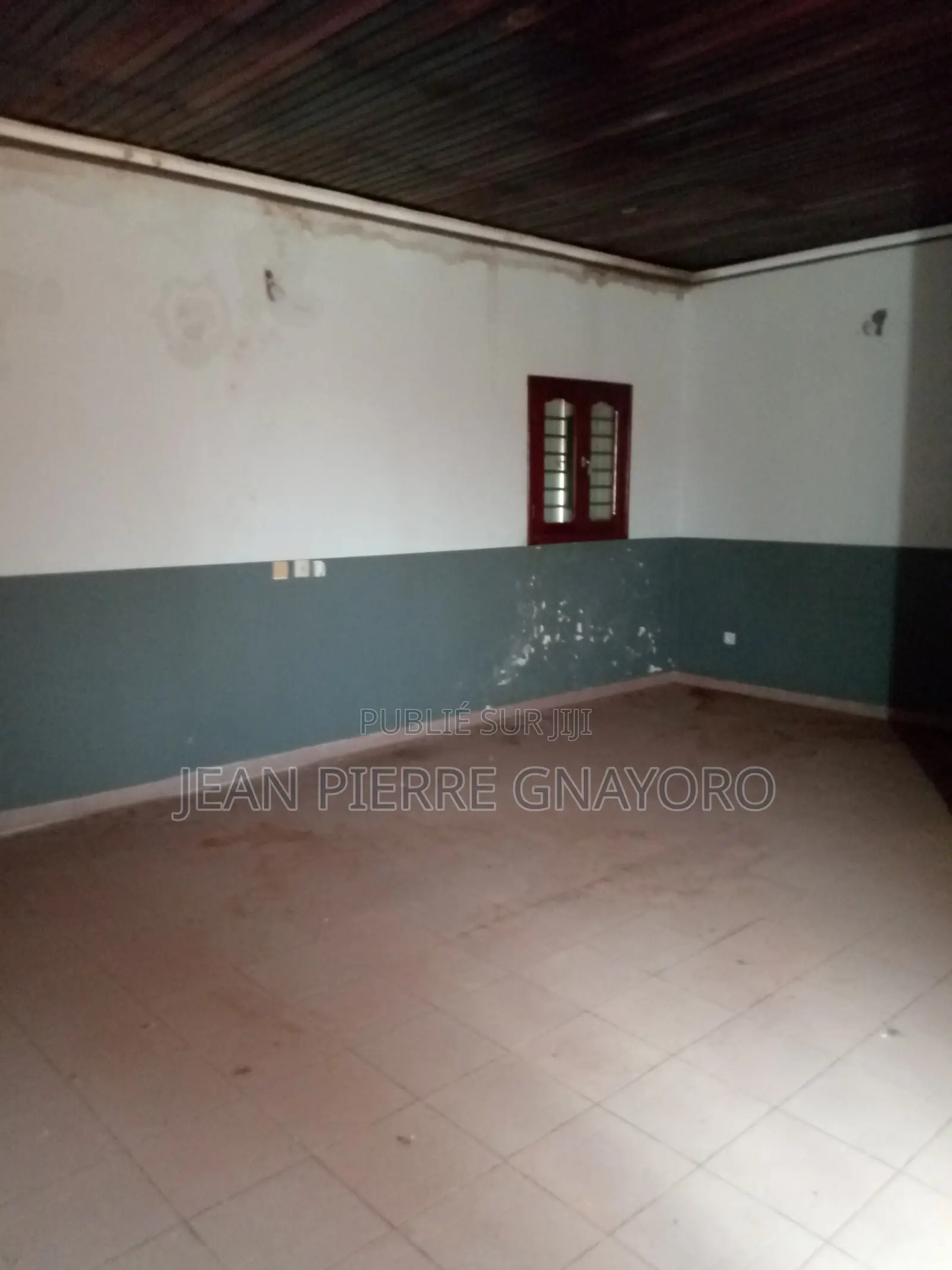 15chbre Duplex dans Hôtel/ Peut Servir, San-Pédro // San-Pédro à Vendre