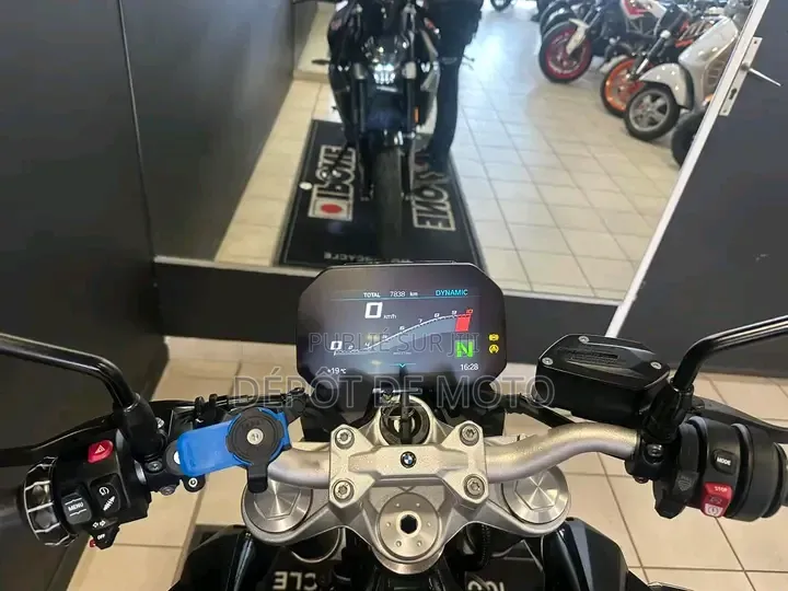 Nouveau BMW F 800 R 2021 Noir