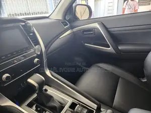 Mitsubishi Pajero 2025 Noir