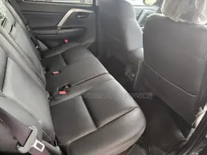 Mitsubishi Pajero 2025 Noir