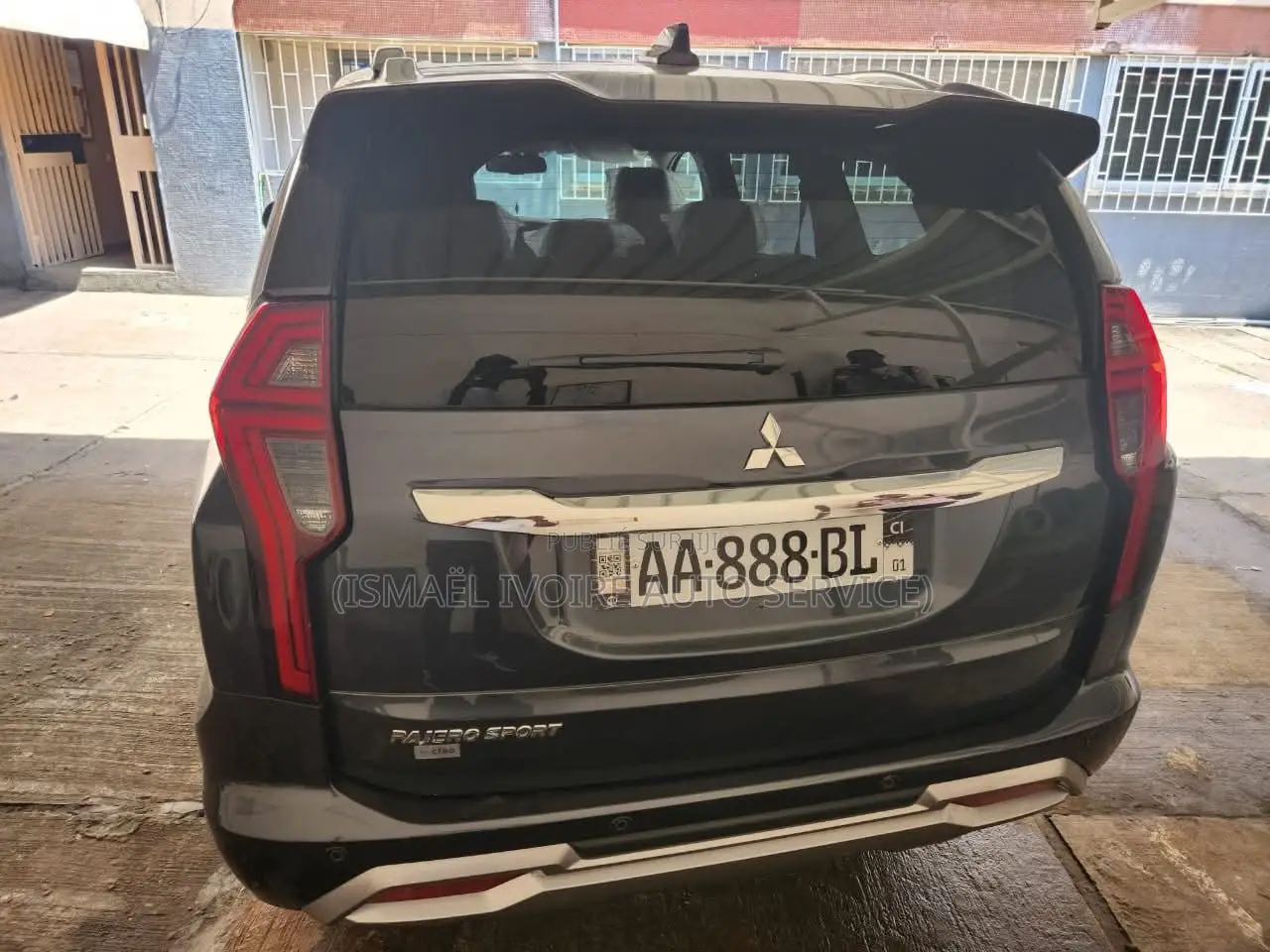 Mitsubishi Pajero 2025 Noir