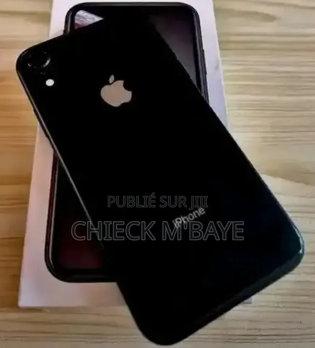 Nouveau Apple iPhone XR 64 GB Noir