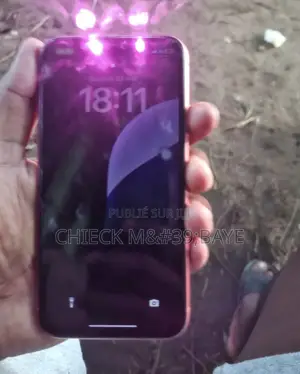 Nouveau Apple iPhone XR 128 GB Rouge