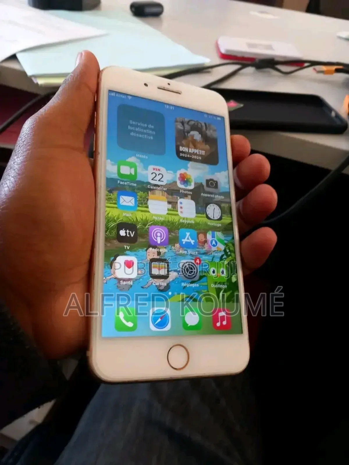 Nouveau Apple iPhone 8 Plus 64 GB Or rose