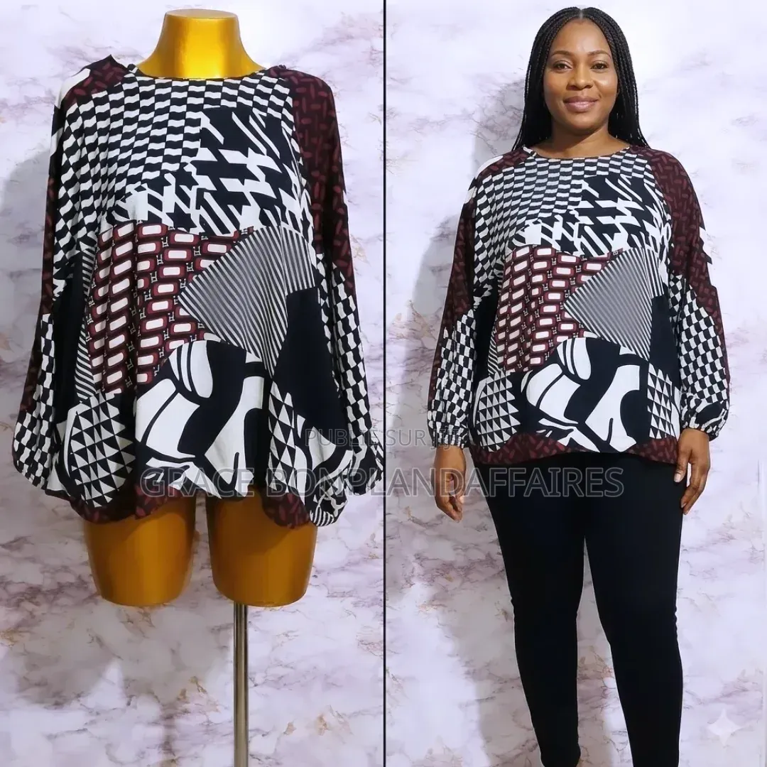 Tunique Africaine Moderne Pour Femme. Solde : 1500fcfa