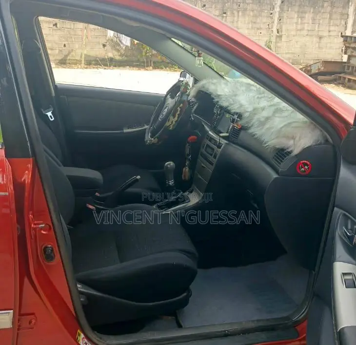 Toyota Corolla 2002 Orange