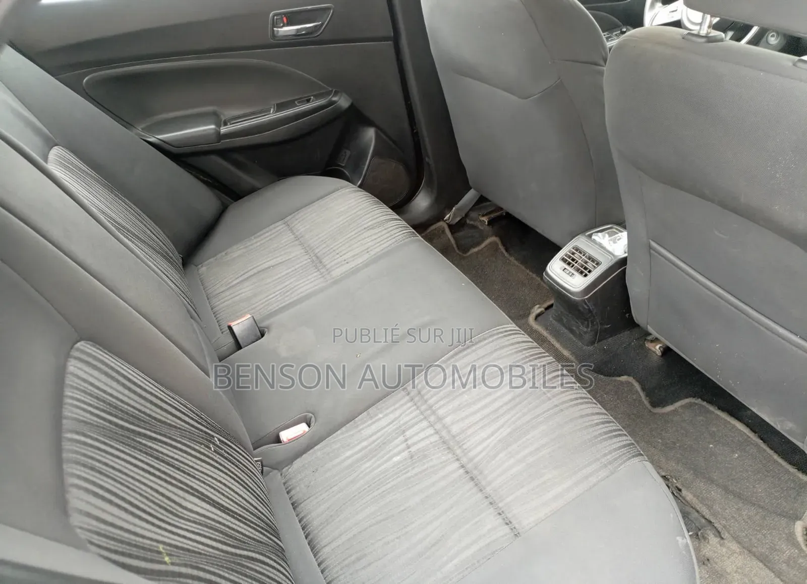 Suzuki Dzire 2023 Noir