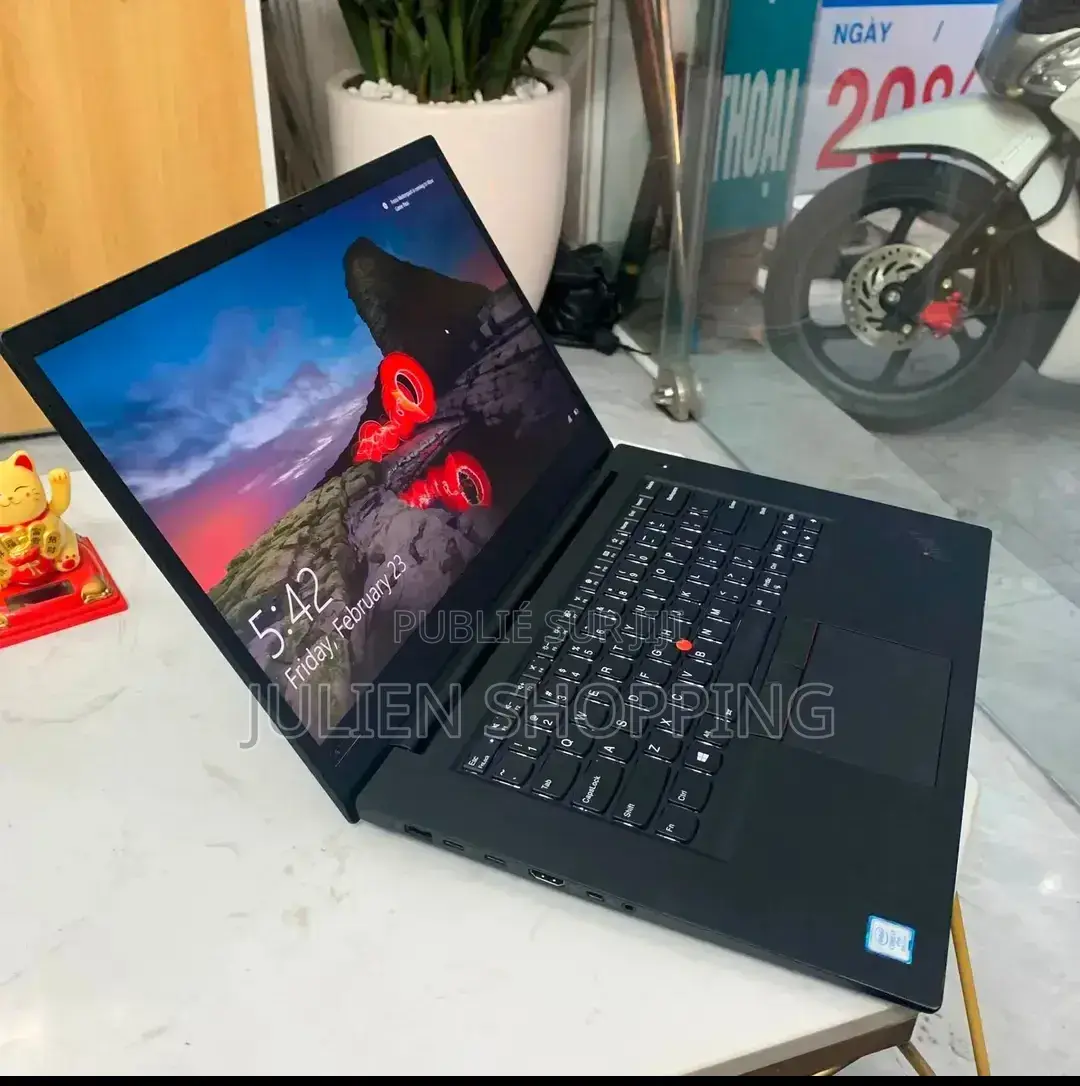 Nouveau Lenovo ThinkPad X1 Carbon 16GB Intel Core i7 HDD+SSD 256GB