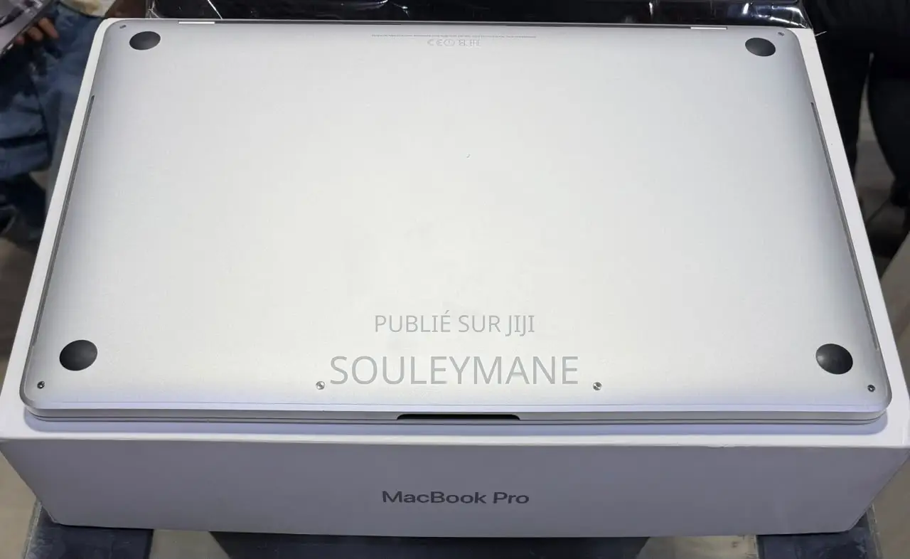 Ordinateur portable Apple MacBook 2016 16GB Intel Core i7 SSD 512GB