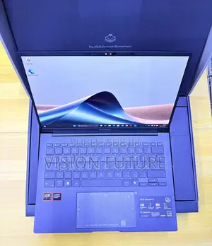Nouveau Asus Zenbook 14 UX434 32GB AMD Ryzen 7 SSD 1T