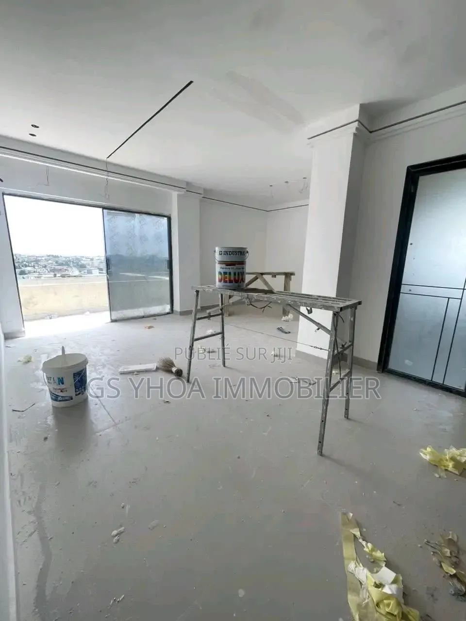 20chbre Blocs d'appartements dans Cocody à Vendre