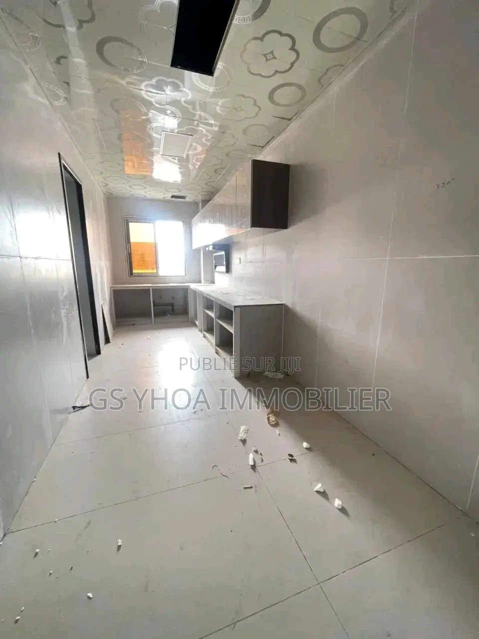 20chbre Blocs d'appartements dans Cocody à Vendre