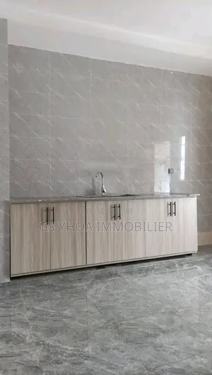 4chbre Duplex dans Bingerville à Vendre