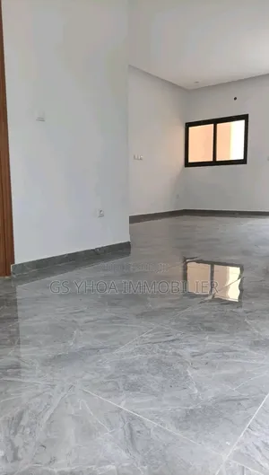4chbre Duplex dans Bingerville à Vendre