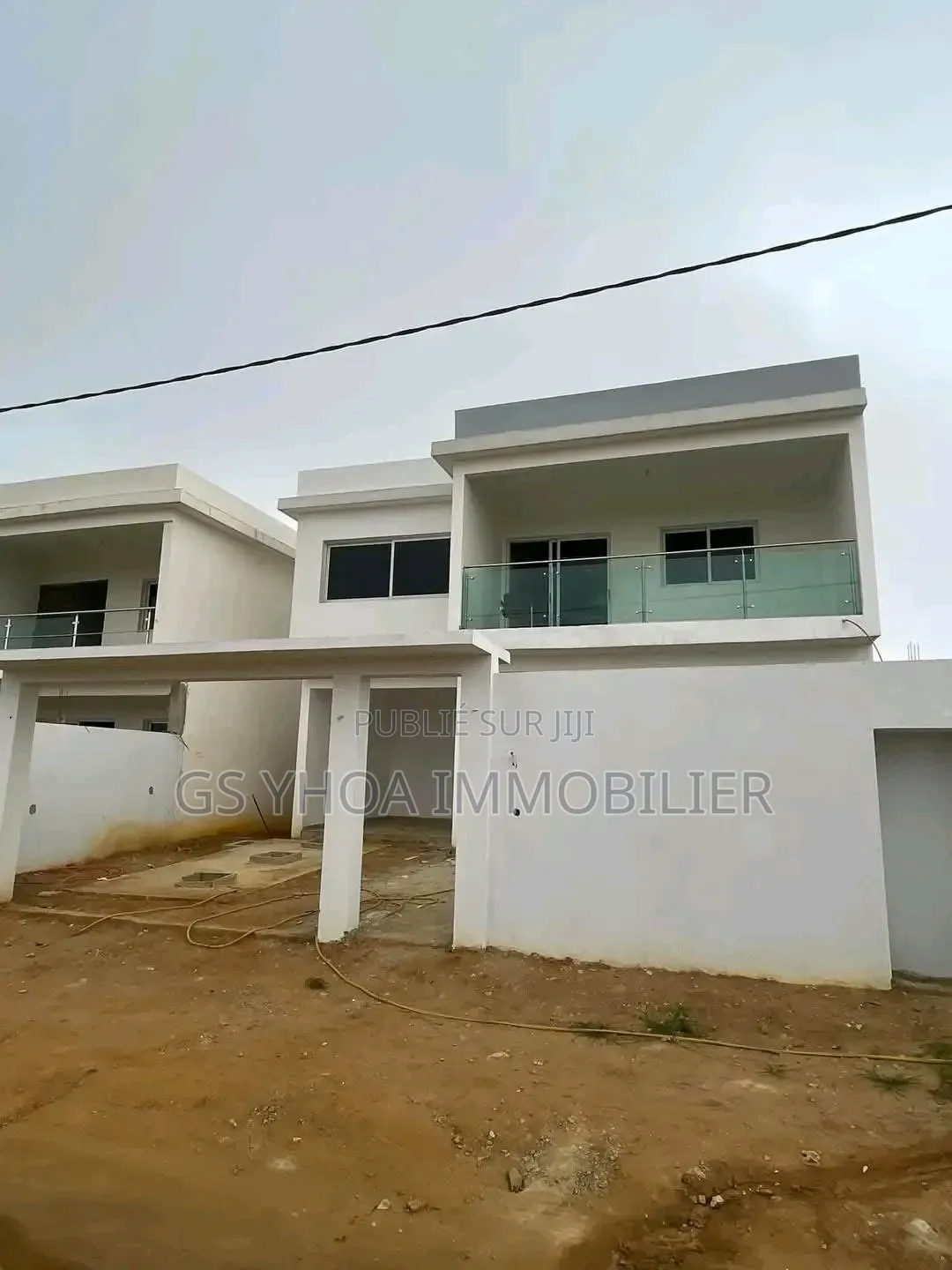 4chbre Duplex dans Bingerville à Vendre