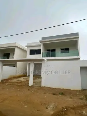 4chbre Duplex dans Bingerville à Vendre