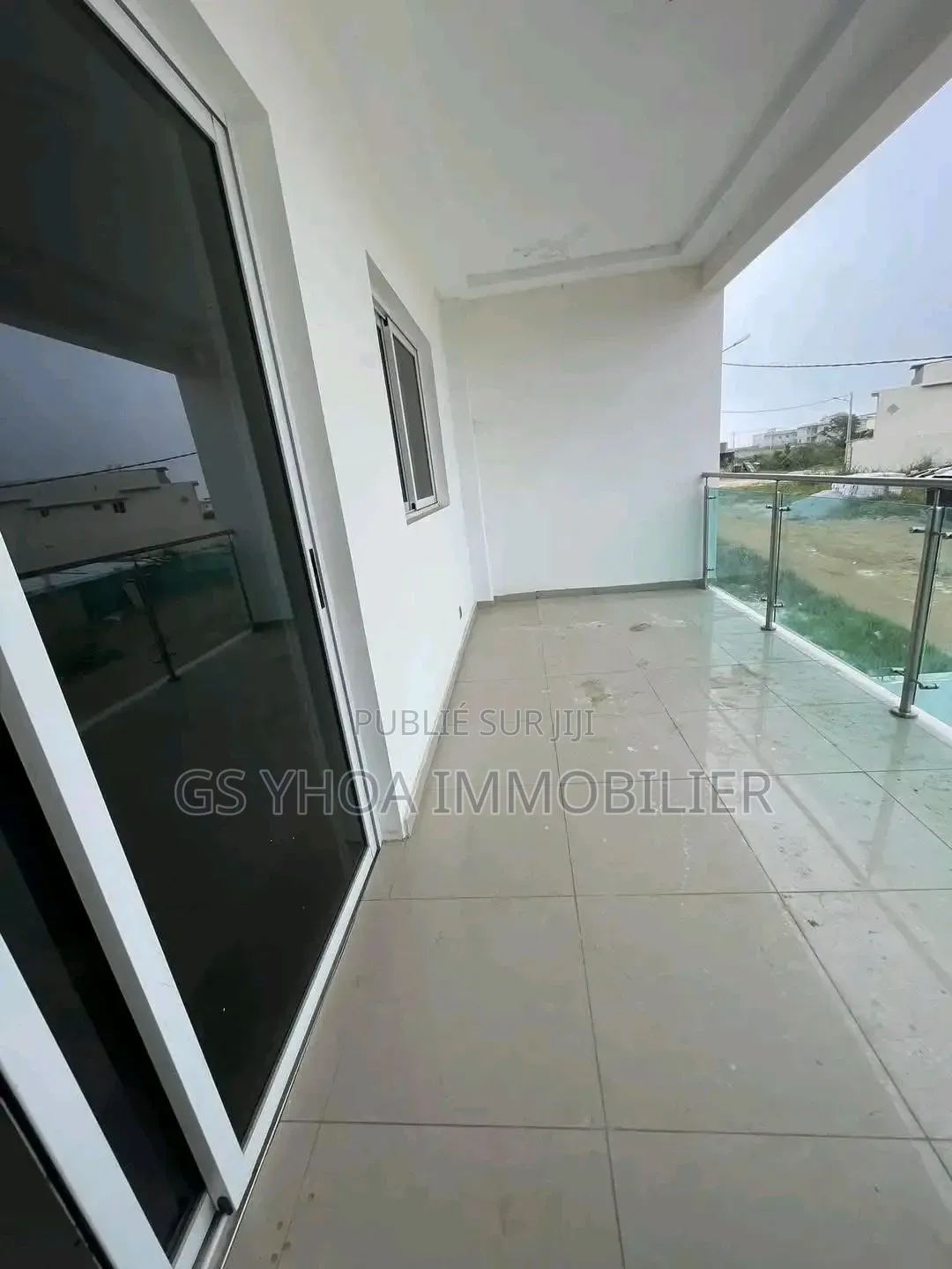 4chbre Duplex dans Bingerville à Vendre