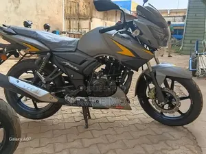 Nouveau TVS Apache 180 RTR 2023 Autre