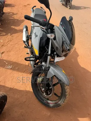 Nouveau TVS Apache 180 RTR 2023 Autre