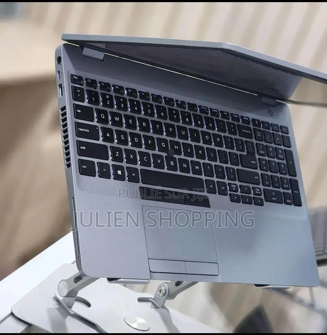 Nouveau HP EliteBook 840 G5 16GB Intel Core i5 HDD+SSD 256GB