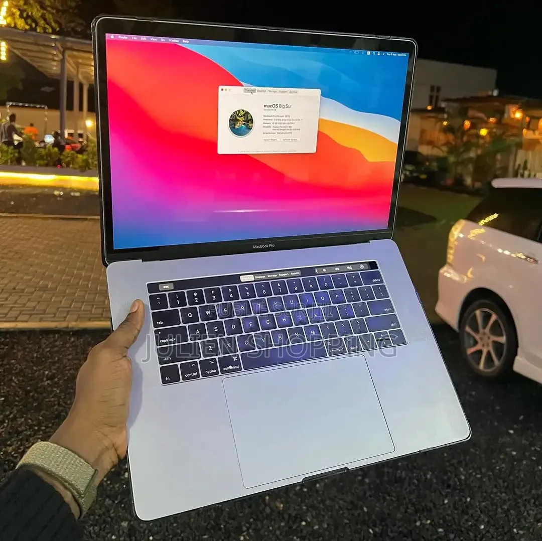 Nouveau Apple MacBook Air 2024 M3 32GB Intel Core i7 HDD+SSD 512GB