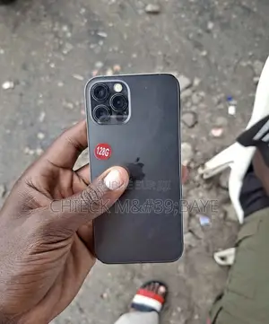 Nouveau Apple iPhone 12 Pro 128 GB Noir