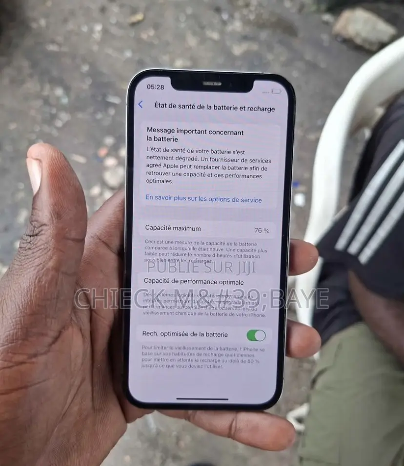 Nouveau Apple iPhone 12 Pro 128 GB Noir
