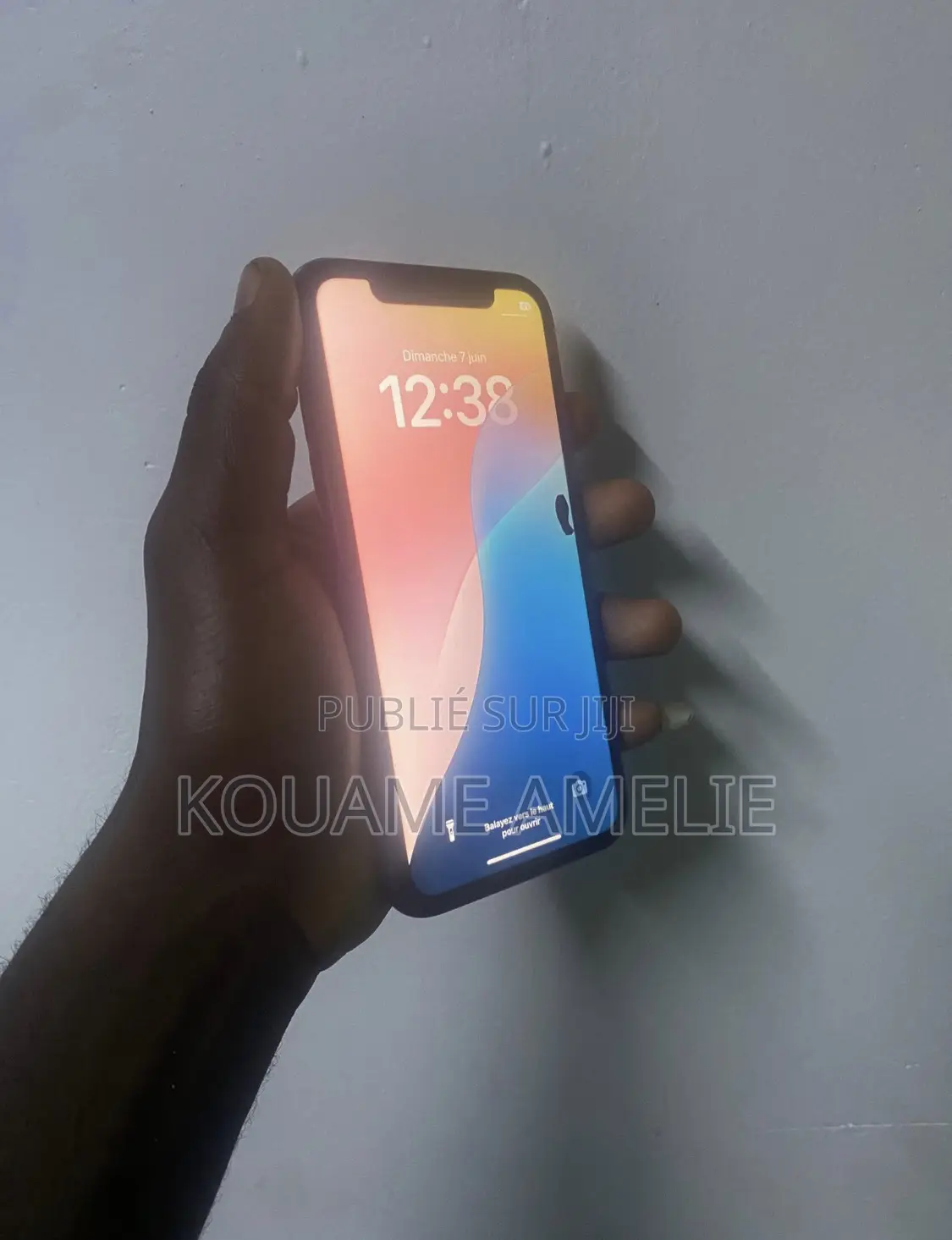 Nouveau Apple iPhone XR 128 GB Noir