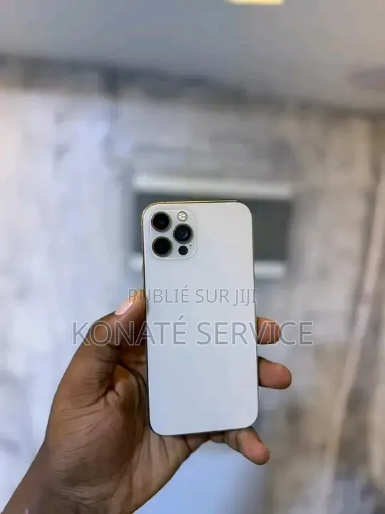 Nouveau Apple iPhone 12 Pro 128 GB Blanc
